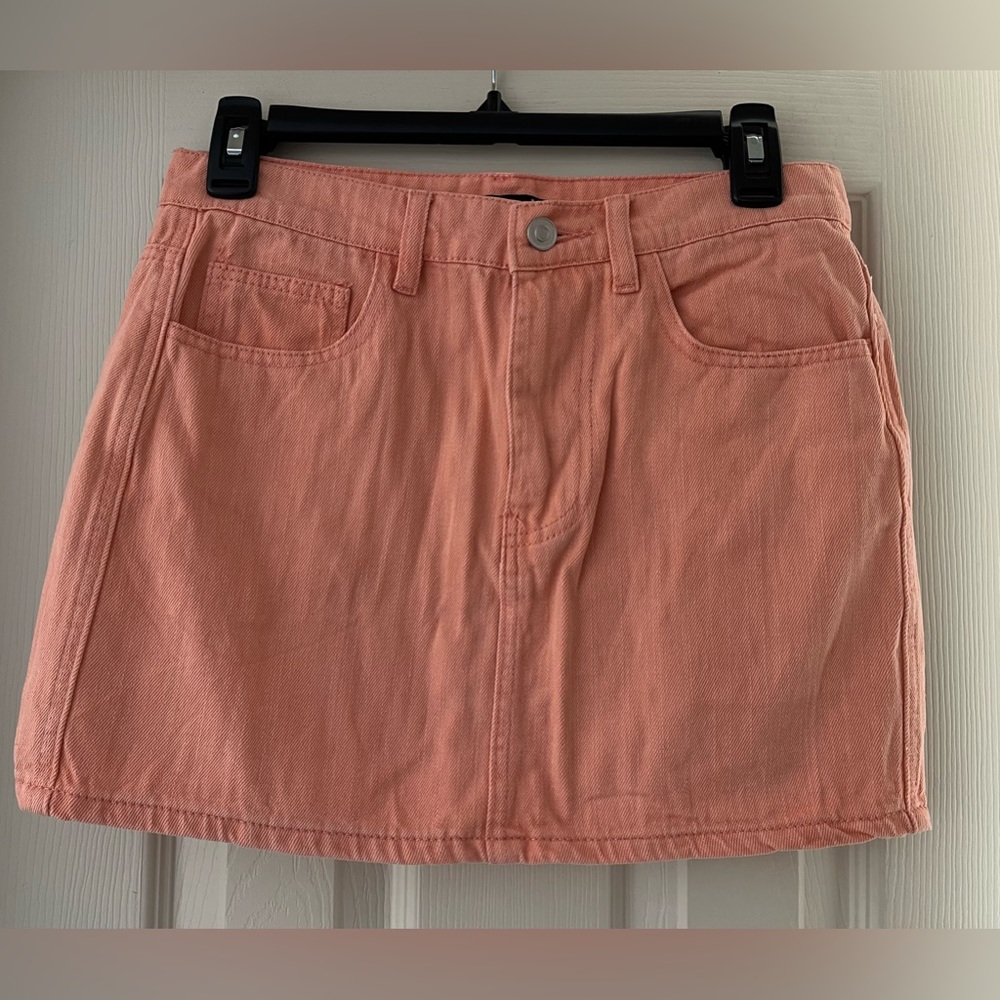 Forever 21 peach jean skirt size 26